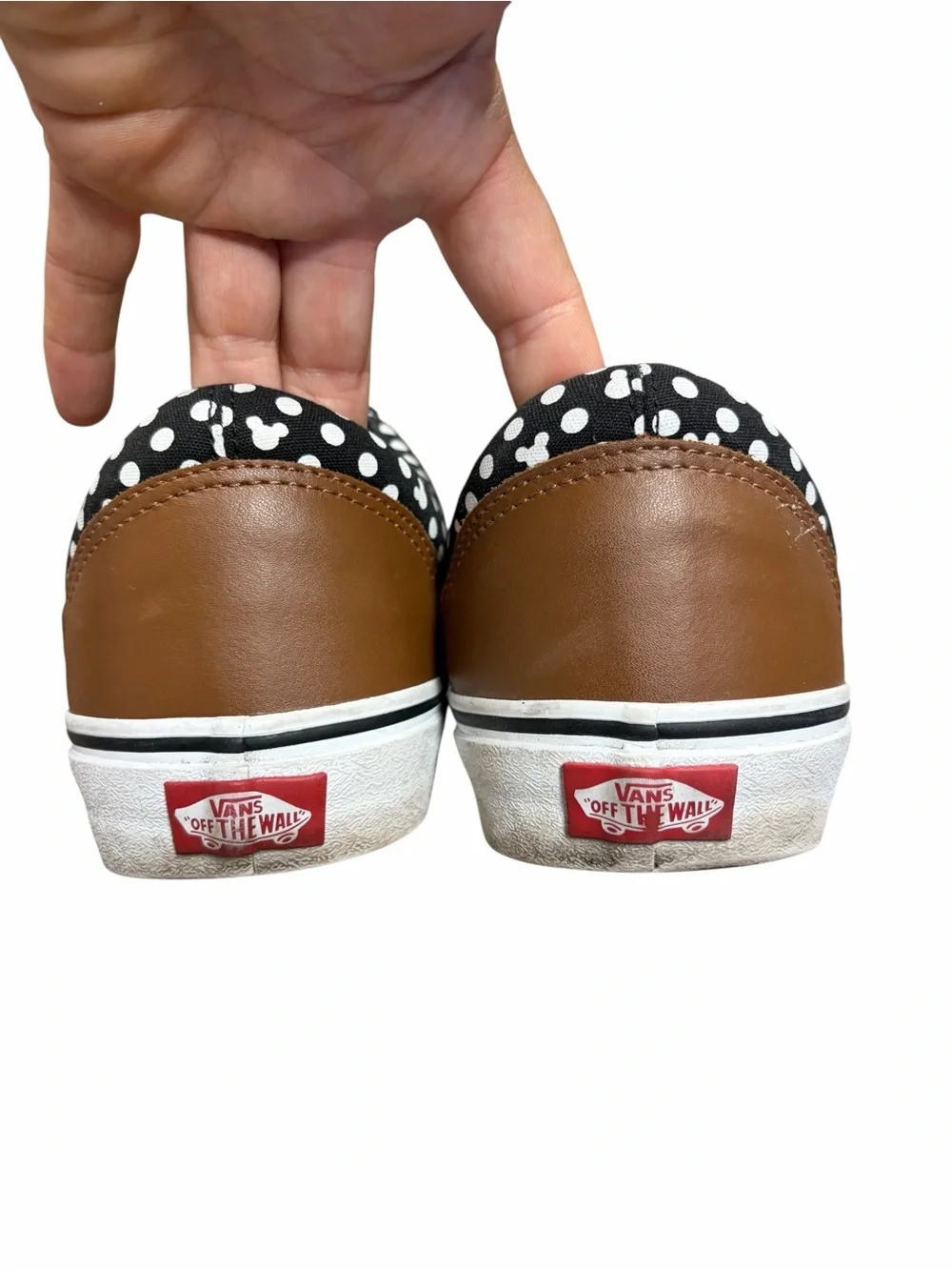 Vans low top